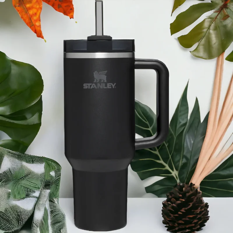 STANLEY QUENCHER H2.0 | 40oz (1200mL) – ULTIMATE HYDRATION TUMBLER – NOW IN PAKISTAN! - Image 6